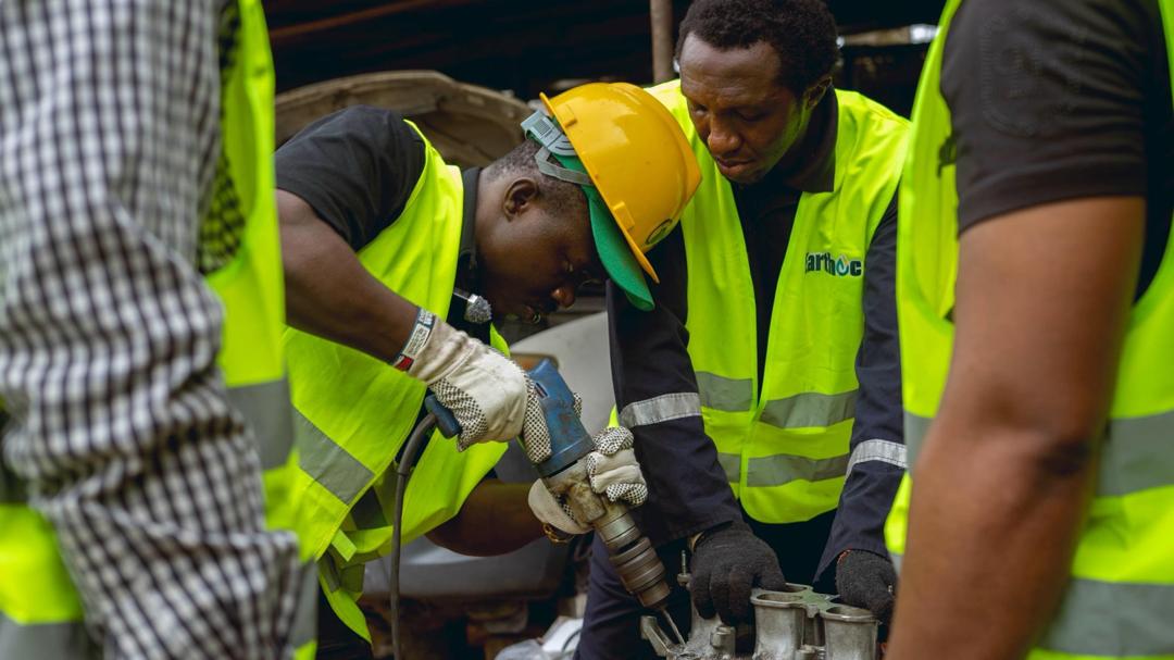 Earthoc practical industrial training session