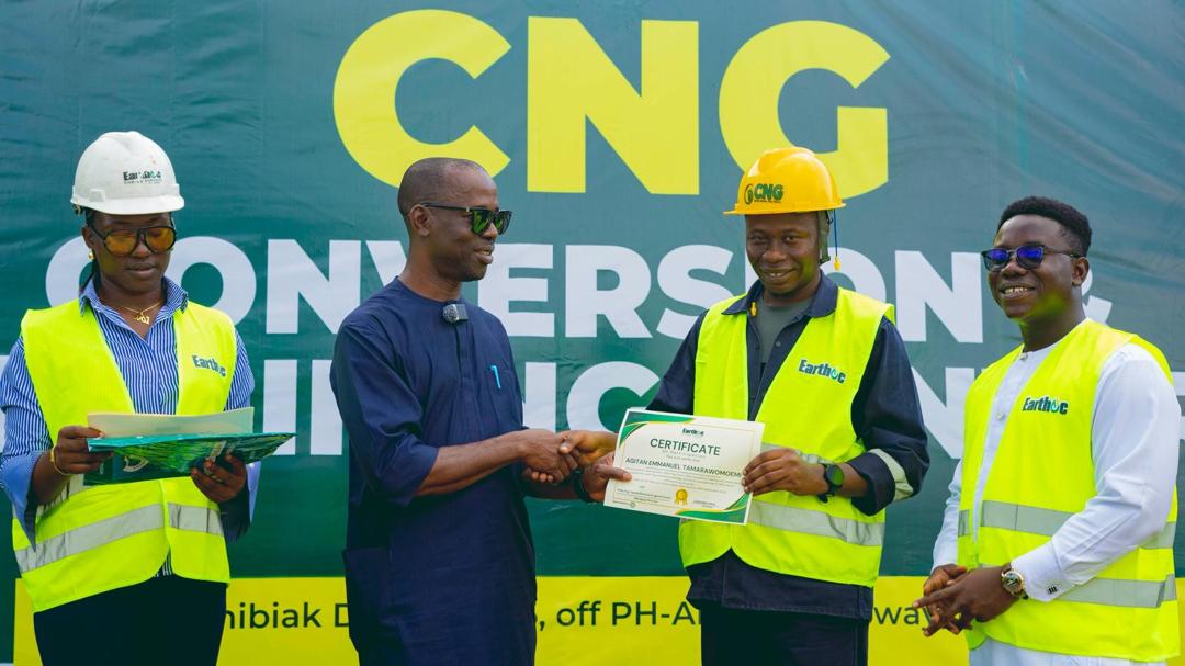 Earthoc trainees working with industrial equipment