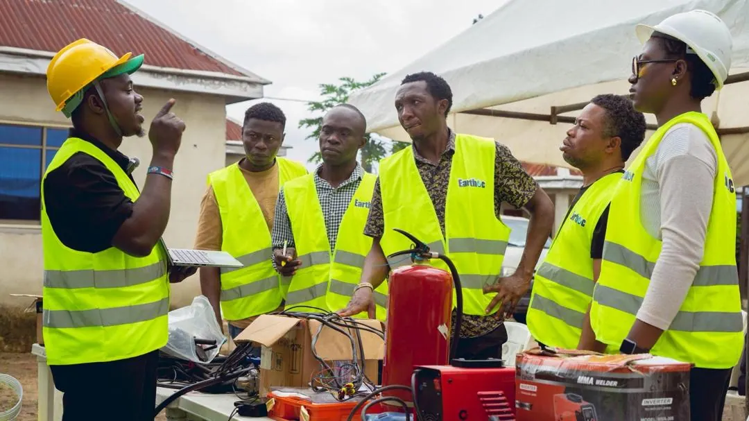 Hands-on technical learning at Earthoc
